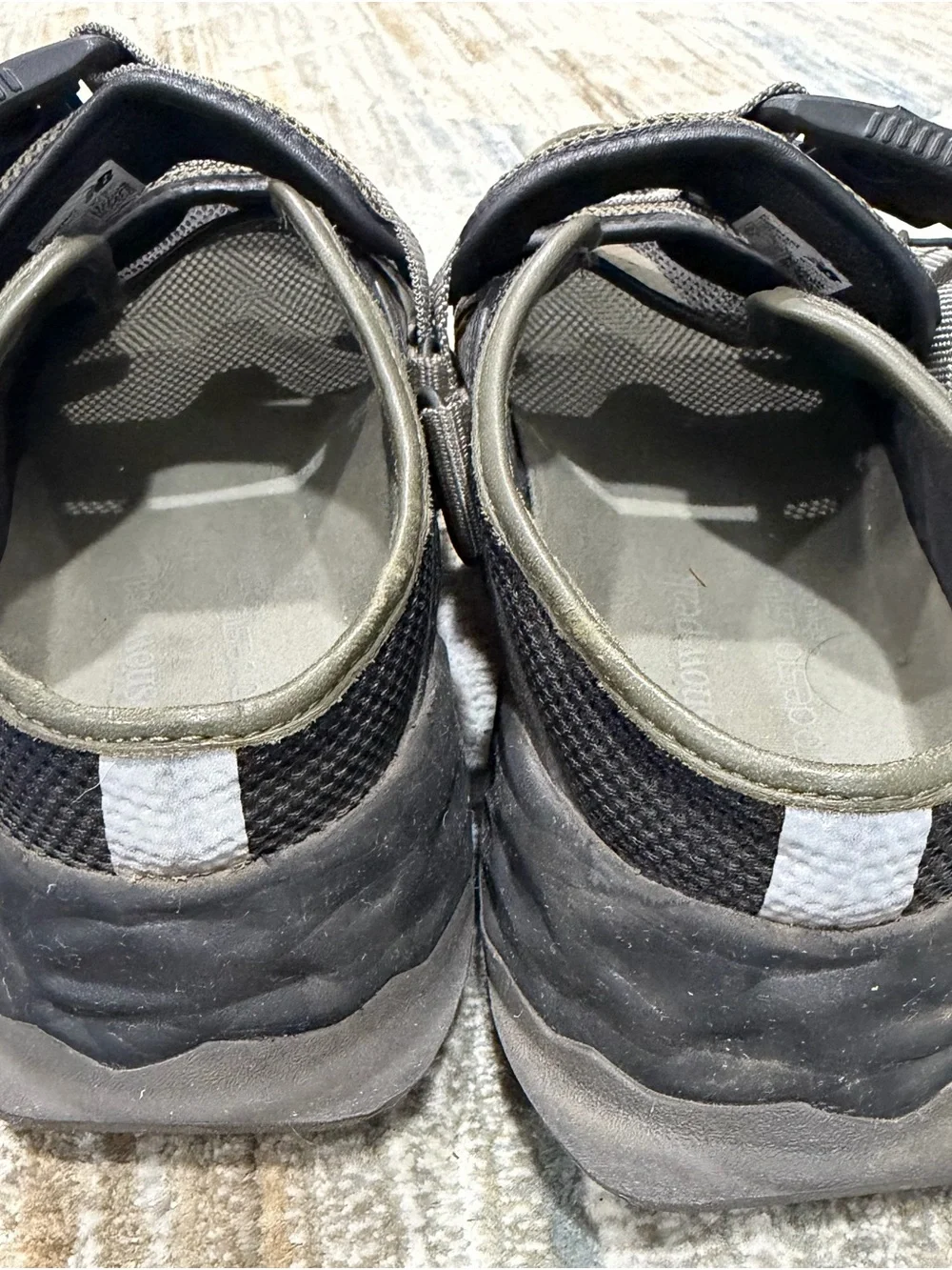 New Balance Kids Olive and Black Hook-and-Loop Sneakers